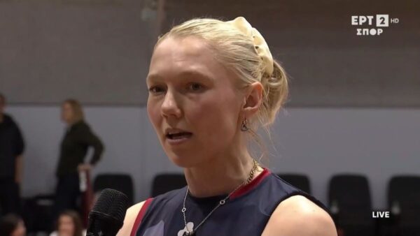 Γιώτα στην ΕΡΤ: «Οι παρέες κάνουν τα μεγάλα ταξίδια, το όνειρο συνεχίζεται» (vid)