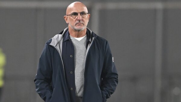 Ντε Λα Φουέντε: «Δεν αποφεύγω τις ευθύνες μου, μου αρέσει να με σέβονται»