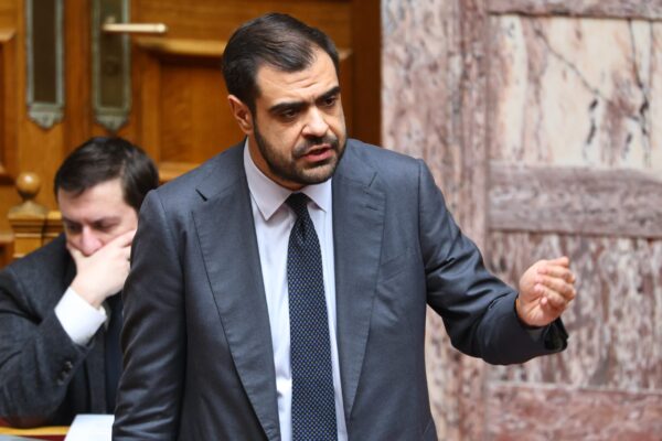 Μαρινάκης: Τέλος στη χρόνια ομηρία των περιφερειακών τηλεοπτικών σταθμών – Σε δημόσια διαβούλευση το νομοσχέδιο για την οριστική αδειοδότηση