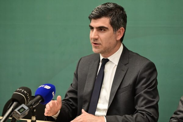 Θ. Γλαβίνας στο ΕΡΤnews Radio 105,8 για ΟΠΕΚΕΠΕ: Είναι τεράστιο πολιτικό θέμα – Να μην επαναληφθούν φαινόμενα τύπου Βορίδη και Αυγενάκη