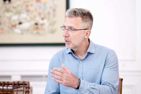 Σκέρτσος: Ο ανερμάτιστος αμοραλισμός είναι το μόνο και αναλλοίωτο brand του Αλέξη Τσίπρα