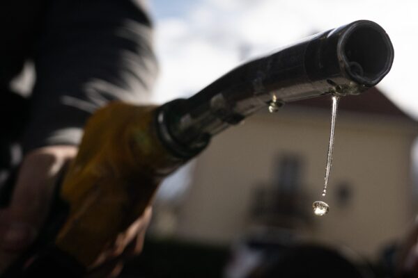 Πώς η παγκόσμια πετρελαϊκή κρίση μετατρέπεται σε κρίση «των πάντων»