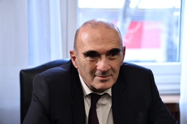 Πυρά των Δικηγορικών Συλλόγων κατά της  Κωνσταντοπούλου για τη συμπεριφορά της στη δίκη για τα Τέμπη