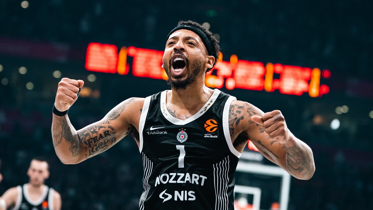 Κάρλικ Τζόουνς: «Χρειαζόμαστε τον Ερυθρό Αστέρα και μας χρειάζονται, είναι πάντα μια μάχη»