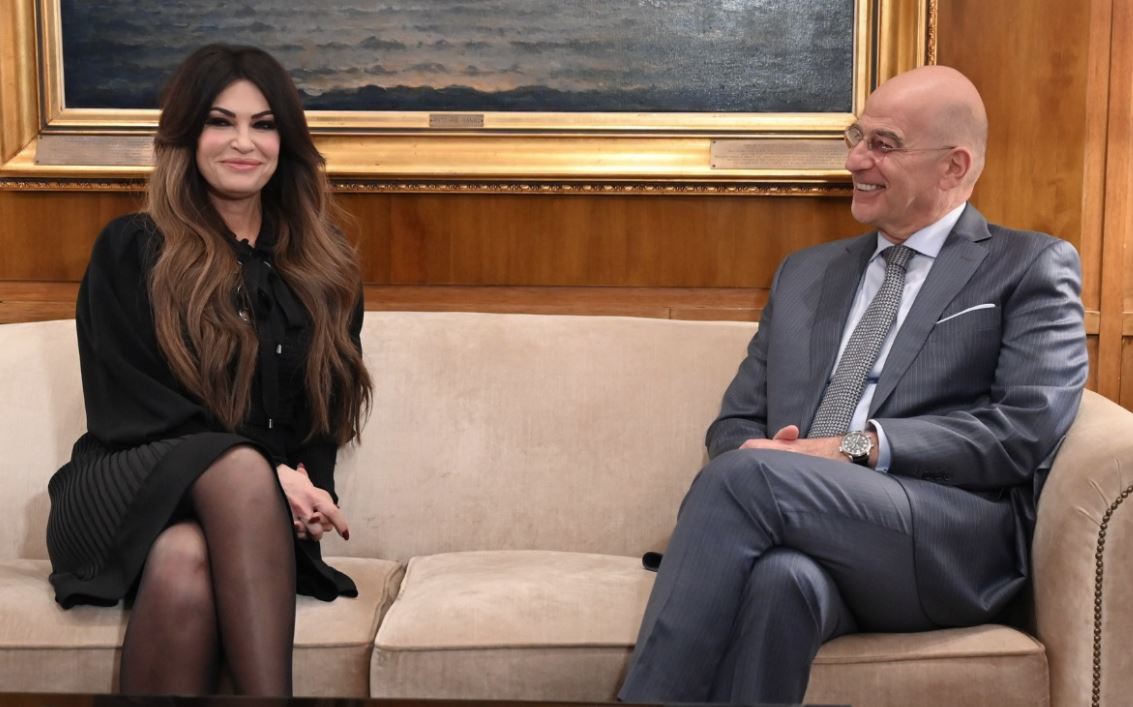 Συνάντηση Δένδια με Γκίλφοϊλ: Στο επίκεντρο η σύμπραξη Ελλάδας – Εθνικής Φρουράς Φλόριντα