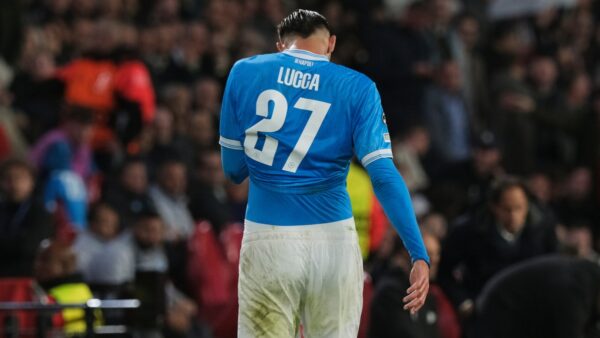 Η Μπολόνια κοιτάζει τον Λούκα