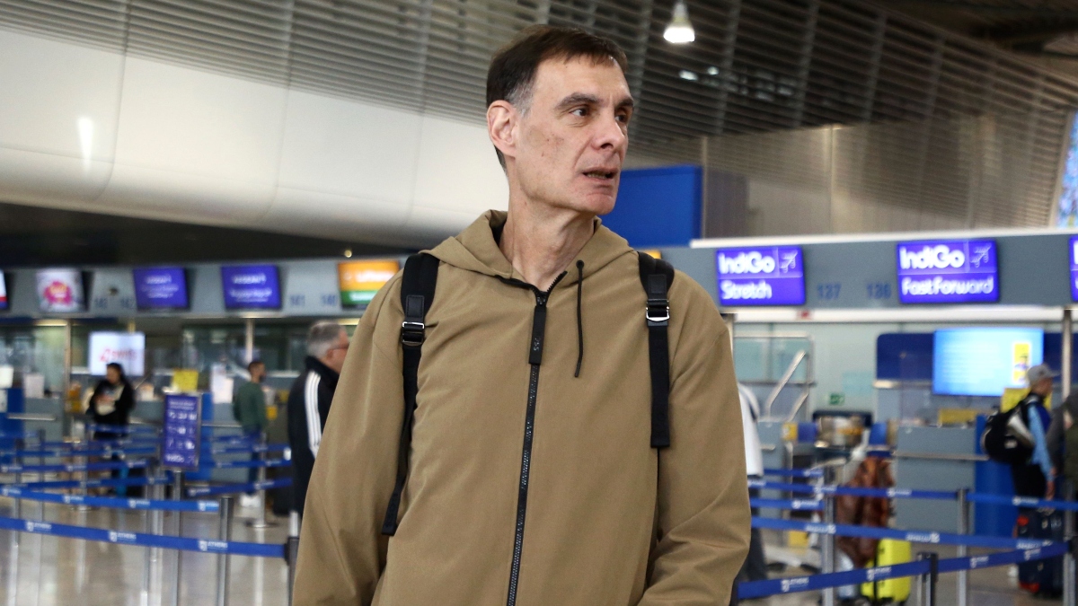 Μπαρτζώκας: «Παίζουμε με μια πολύ ταλαντούχα ομάδα, ο Βεζένκοφ το περιμένει με ανυπομονησία»