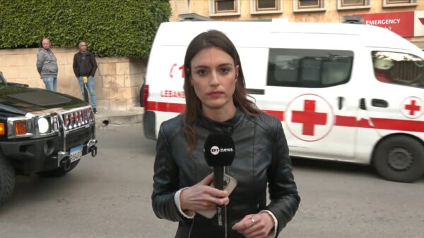 Πάγωσαν τα χαμόγελα στο Λίβανο: Η πιο αιματηρή ημέρα από την έναρξη του πολέμου – Εικόνες χάους περιγράφει η απεσταλμένη του ΕΡΤnews