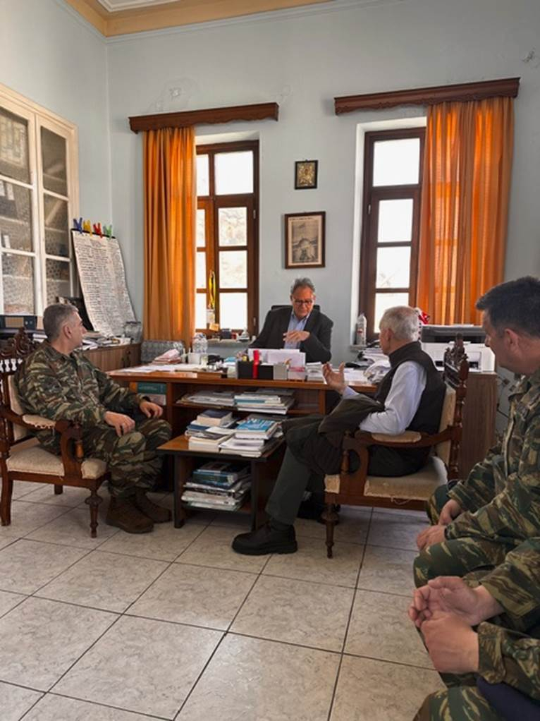 Στη Νίσυρο ο Υφυπουργός Εθνικής Άμυνας Αθανάσιος Δαβάκης