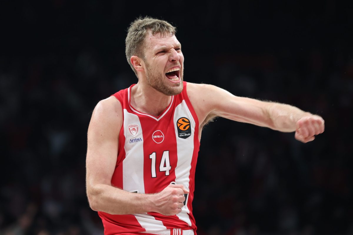 Στο… σπίτι του Σάσα ο Ολυμπιακός