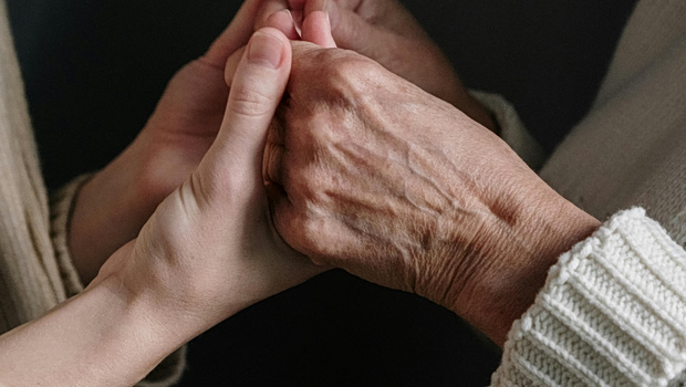 Η νόσος Πάρκισον έχει και γεωγραφικές προτιμήσεις – Αυξητικές τάσεις παγκοσμίως