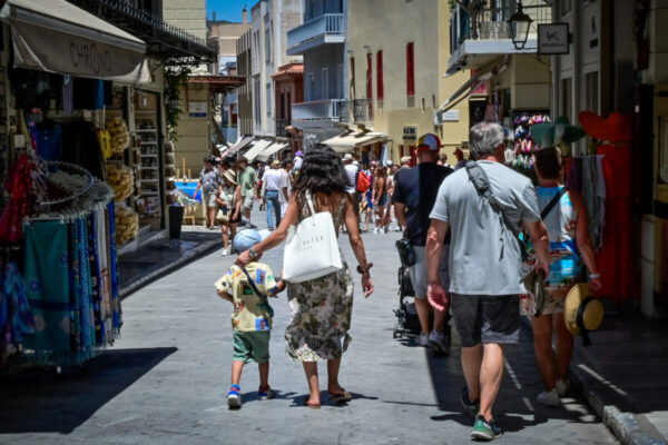 Τα δεδομένα στη χρήση του Προγράμματος Κοινωνικού Τουρισμού – Νωρίτερα οι αιτήσεις στο Πρόγραμμα της ΔΥΠΑ
