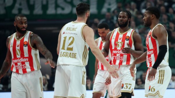 Πέρασε από την έδρα της Βιλερμπάν ο Ερυθρός Αστέρας