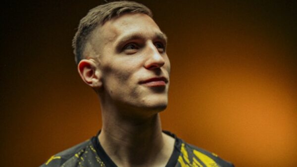 Η Ντόρτμουντ… έδεσε τον Σλότερμπεκ