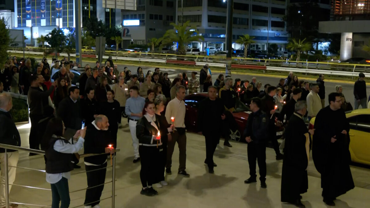 Ρίγη συγκίνησης στο Ωνάσειο: Η πρώτη περιφορά του Επιταφίου στους ασθενείς