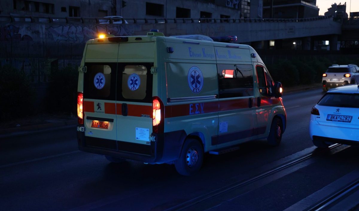 Θανατηφόρο τροχαίο τα ξημερώματα στον Βόλο – Νεκρός 23χρονος οδηγός μηχανής