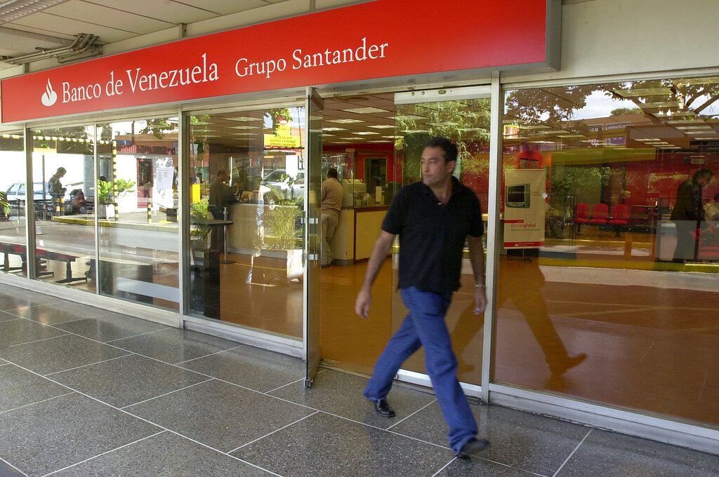 ΗΠΑ: Άρση των κυρώσεων σε βάρος της κεντρικής τράπεζας της Βενεζουέλας