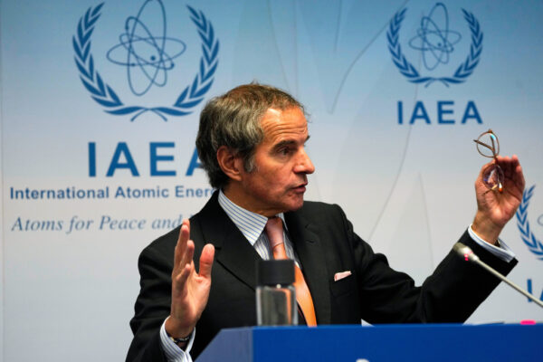 Ραφαέλ Γκρόσι: Πολιτική απόφαση η διάρκεια του περιορισμού στον εμπλουτισμό ουρανίου του Ιράν