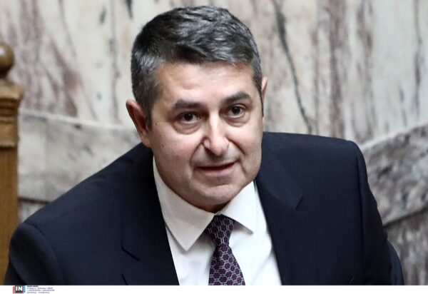 Σοβαρή αλλά ελεγχόμενη η κατάσταση του Γιώργου Μυλωνάκη – Τι αναφέρει το ιατρικό ανακοινωθέν