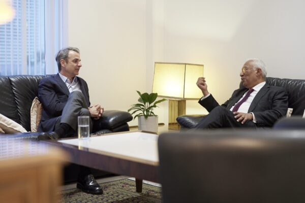 Συνάντηση Μητσοτάκη με τον Αντόνιο Κόστα – Στο επίκεντρο οι εξελίξεις στη Μέση Ανατολή