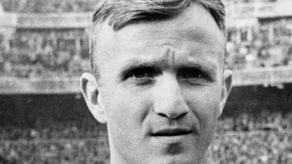 “Έφυγε” από τη ζωή ο Χοσέ Εμίλιο Σανταμαρία