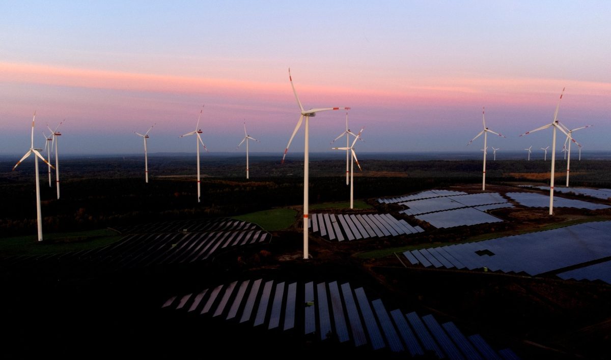 Η ΕΕ συζητά την επιτάχυνση της πράσινης μετάβασης λόγω της ενεργειακής κρίσης στον Κόλπο