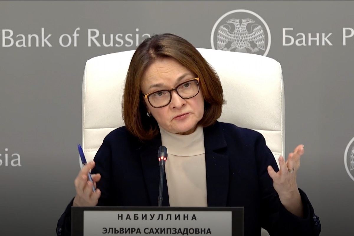 Ρωσία: Σοβαρή έλλειψη εργατικού δυναμικού – Πληθωριστική πίεση από τις διαταραχές στην αλυσίδα εφοδιασμού στα Στενά του Ορμούζ