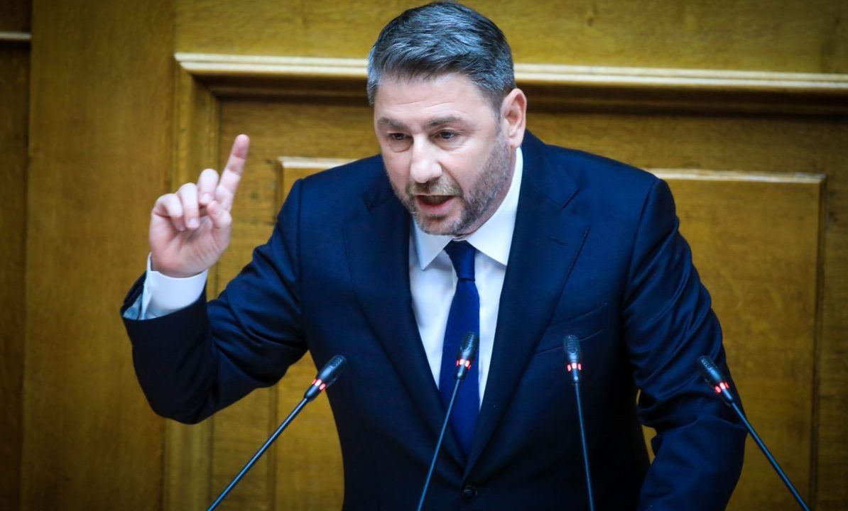 Νίκος Ανδρουλάκης: Τρεις παρεμβάσεις για να σταματήσει η ασυδοσία των τραπεζών