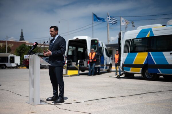 Δωρεάν μετακινήσεις για ΑμΕΑ με 10 ειδικά διαμορφωμένα οχήματα της ΟΣΥ