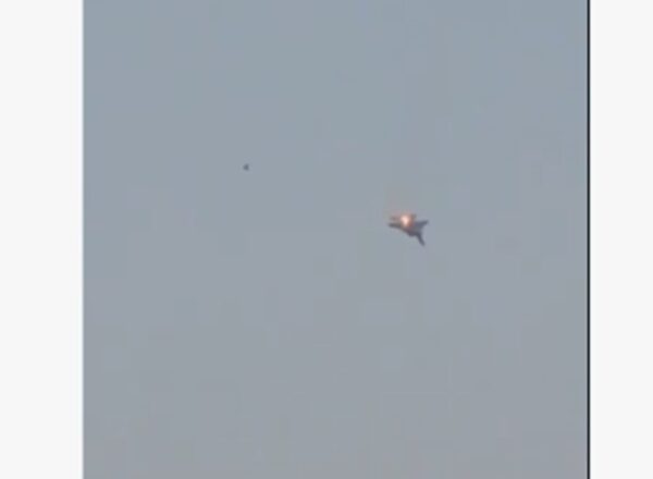 Κουβέιτ: Αποφυλακίστηκε ο δημοσιογράφος που κρατήθηκε για 52 ημέρες επειδή μετέδωσε συντριβή αμερικανικού αεροσκάφους