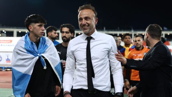 Κόντης: «Έπαθα κράμπες ακόμα κι εγώ, αισθάνομαι δέος…»