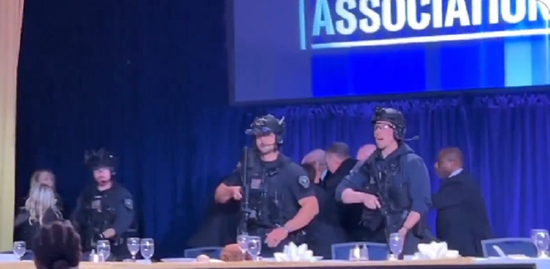 Συνέντευξη Τύπου Τραμπ: Πιστεύω ότι στοχοποιήθηκα