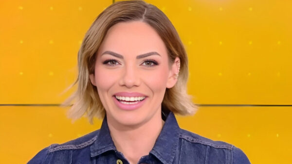 Ιωάννα Μαλέσκου: Το νέο look και το ηχηρό μήνυμα για τα «ξεκαθαρίσματα» στη ζωή της – «Ό,τι δεν λύνεται κόβεται»