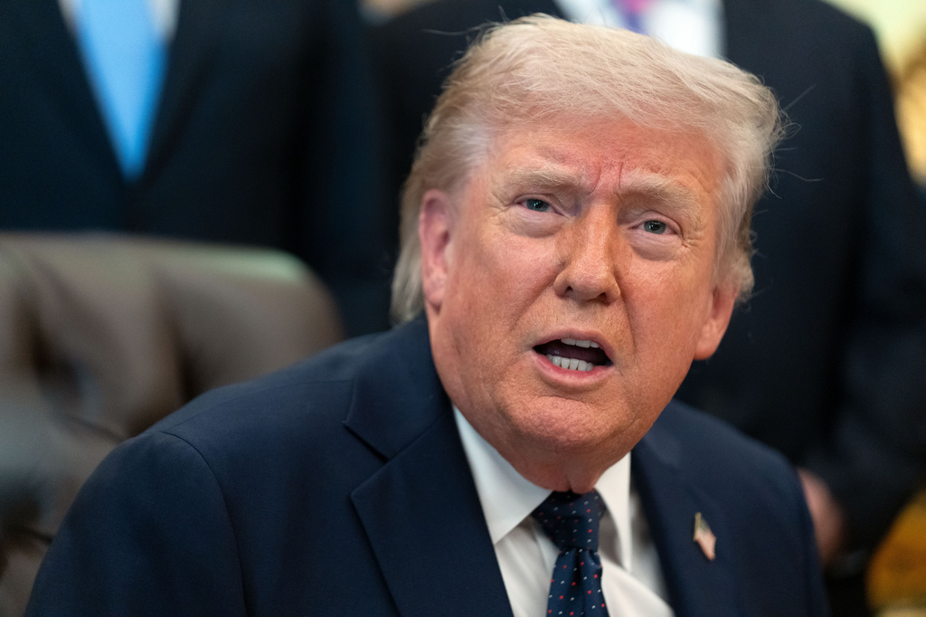 Tραμπ στο Fox News: Κάνω καλές συζητήσεις με τον Πούτιν και με τον Ζελένσκι