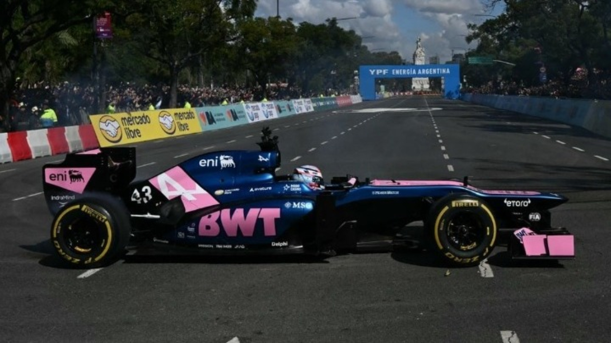 «Ντελίριο» από 500.000 Aργεντινούς στην επίδειξη του Κολαπίντο