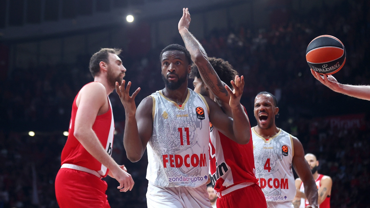 Ντιαλό: «Ο Ολυμπιακός είναι εξαιρετική ομάδα να μείνουμε συγκεντρωμένοι και στα 40 λεπτά για να τα καταφέρουμε» (video)