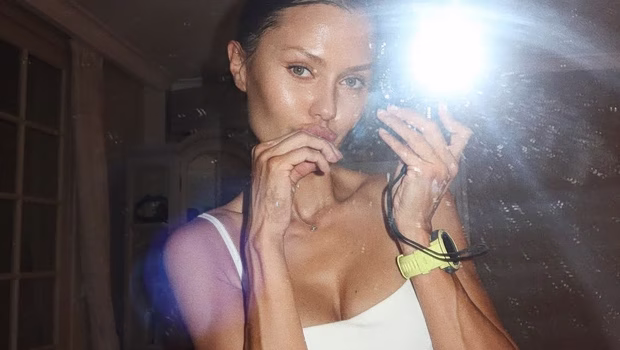 Influencer ταράζει το Κρεμλίνο: Το βίντεο-έκκληση στον Πούτιν που έγινε viral