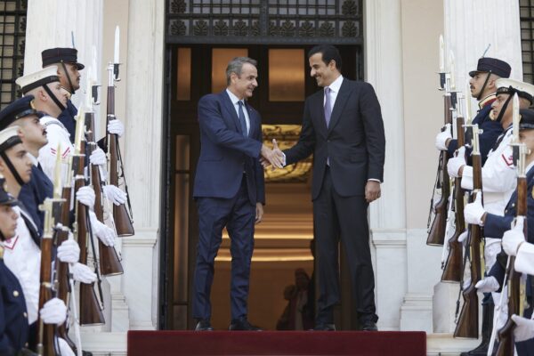 Συνάντηση αύριο Μητσοτάκη με εμίρη του Κατάρ στην Αθήνα – Η Ελλάδα αναδεικνύει τον ρόλο της ως δύναμη σταθερότητας