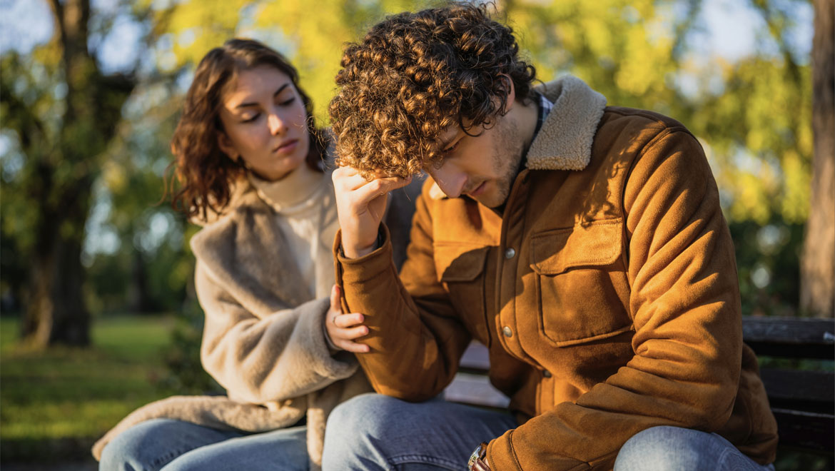 Σχέσεις και στρες: Γιατί νιώθουμε απόσταση και τι να κάνουμε