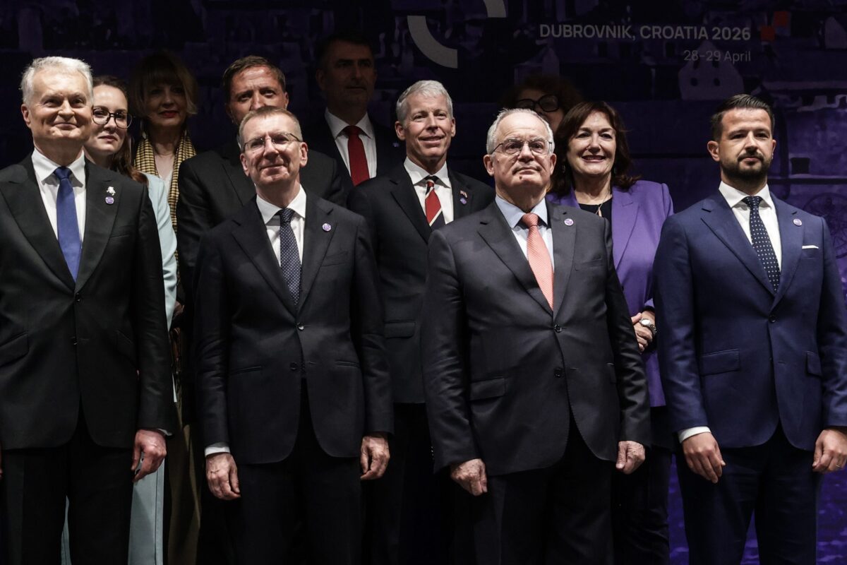 Σύνοδος Τριών Θαλασσών – ΠτΔ: Η Ελλάδα έχει τη δυνατότητα να καταστεί ένας από τους κύριους μοχλούς ανάπτυξης της Ευρώπης