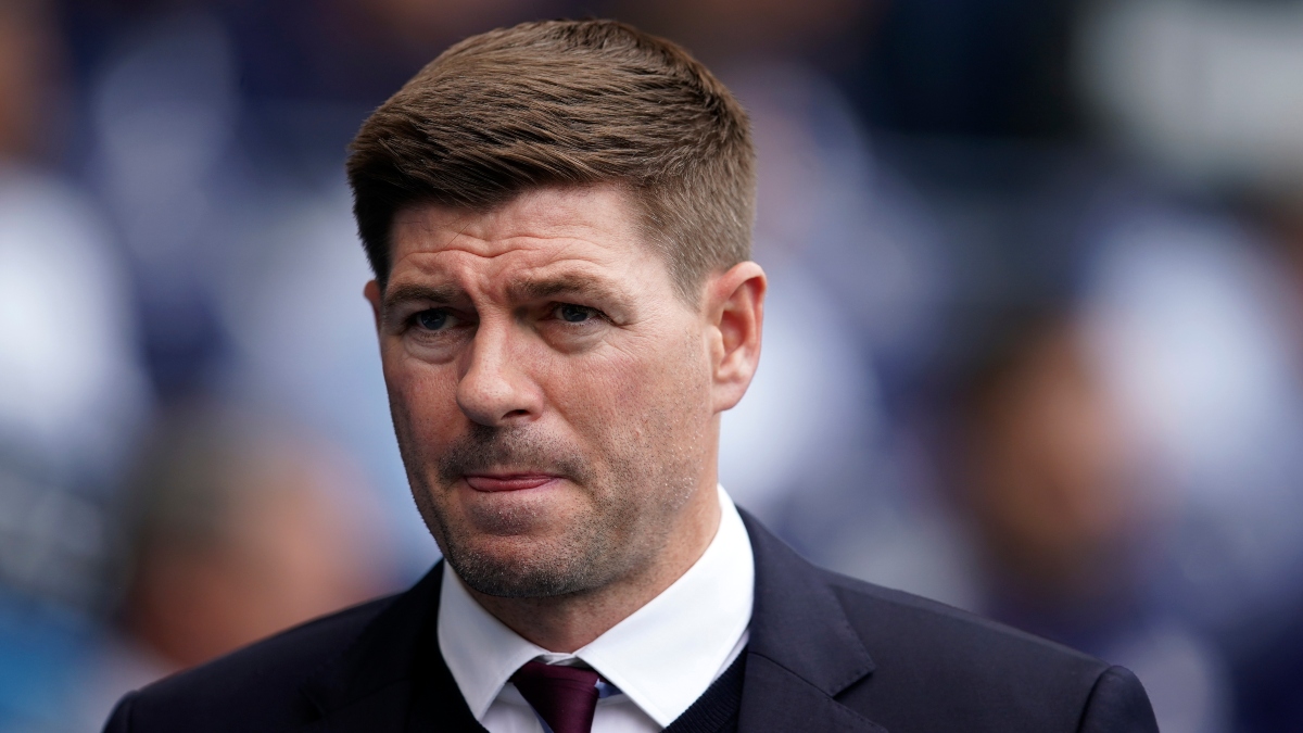 Κοιτάζει Τζέραρντ η Μπέρνλι