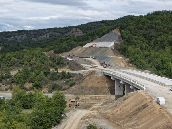 Χρίστος Δήμας: Στο 95% η πρόοδος του Ε65 – Τον Ιούνιο παραδίδεται το βόρειο τμήμα