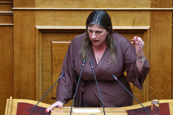 Κωνσταντοπούλου: Είμαι στο πλευρό των δικαστικών υπαλλήλων – Δεν μπορεί να τρέμουν για τη ζωή τους
