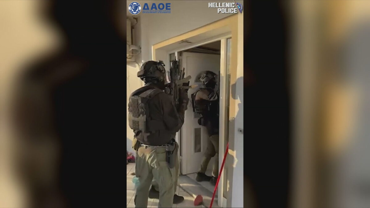 Βίντεο ντοκουμέντο από την επιχείρηση για την εξάρθρωση κυκλώματος