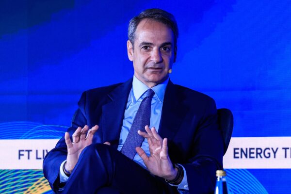 Μητσοτάκης: Οι τιμές στο ρεύμα θα συνεχίσουν να μειώνονται όσο προσθέτουμε ΑΠΕ στο ενεργειακό μείγμα – Θα ακολουθήσουν κι άλλα μέτρα αν χρειαστεί