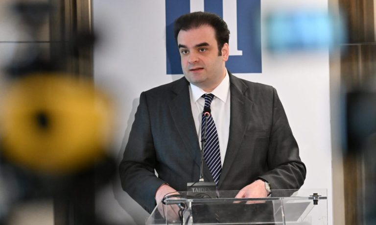 Στη Σύνοδο της G7 στο Παρίσι ο Κυριάκος Πιερρακάκης – Στο επίκεντρο οι οικονομικές επιπτώσεις της κρίσης στη Μέση Ανατολή