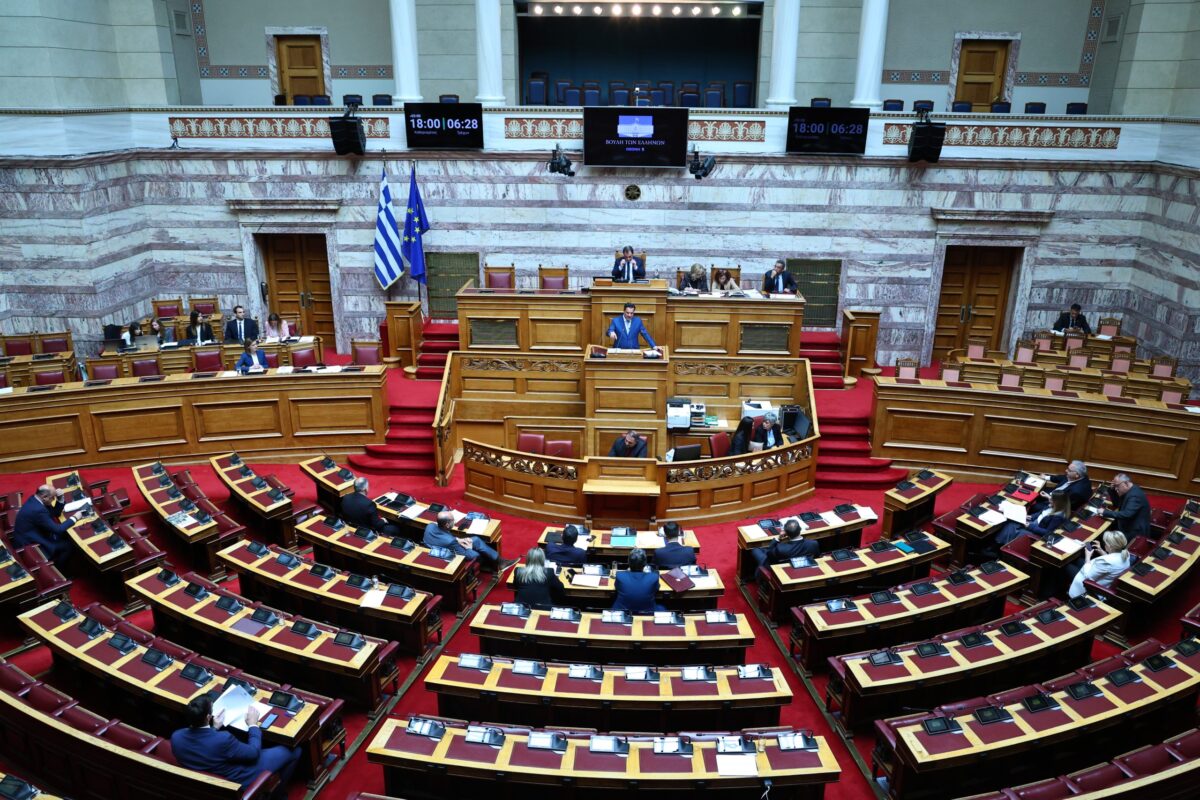 Βουλή: Ψηφίσθηκε το νομοσχέδιο για το Ταμείο Καινοτομίας και πρόσβαση σε νέα φάρμακα και θεραπείες