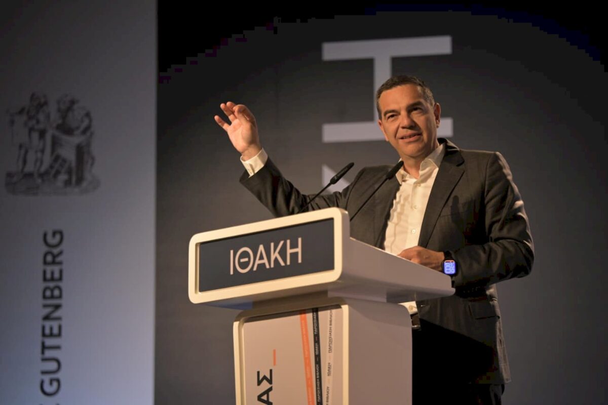 Τσίπρας για «κόκκινα δάνεια»: Κρατικά εγγυημένη ληστεία της μικρής και μεσαίας ιδιοκτησίας – ΥΠΟΙΚ: Εμφανίζεται σαν πυροσβέστης στη φωτιά που ο ίδιος άναψε