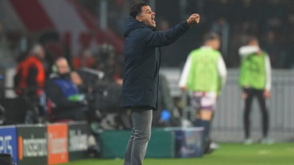 Ο Μίτσελ αποχωρεί από τη Χιρόνα και αναλαμβάνει τον Άγιαξ