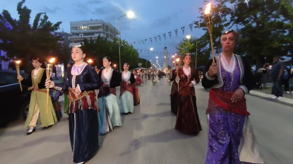 Αλεξανδρούπολη: Λαμπαδηφορία μνήμης με τη συμμετοχή 14 συλλόγων και φορέων για τη Γενοκτονία των Ποντίων